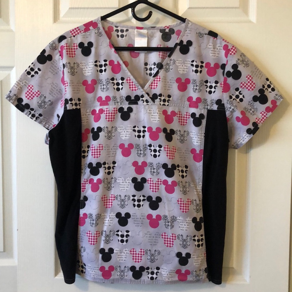 Disney Mikey Scrub Top size 2x